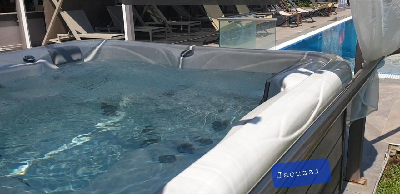 Evvoiki Akti Hotel Politika Bagian luar foto