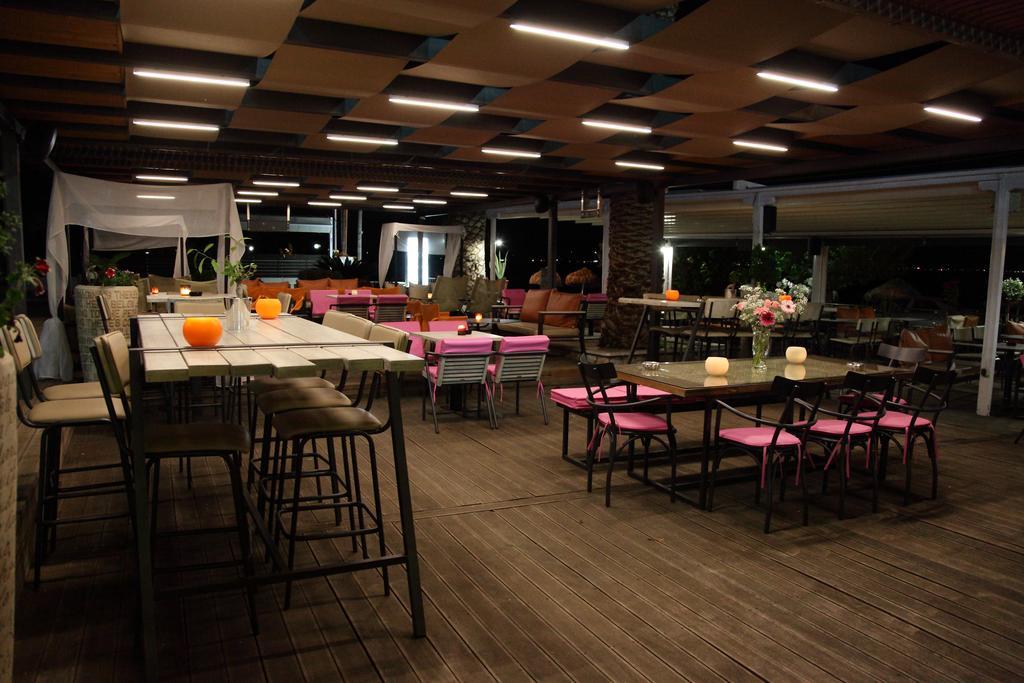 Evvoiki Akti Hotel Politika Bagian luar foto