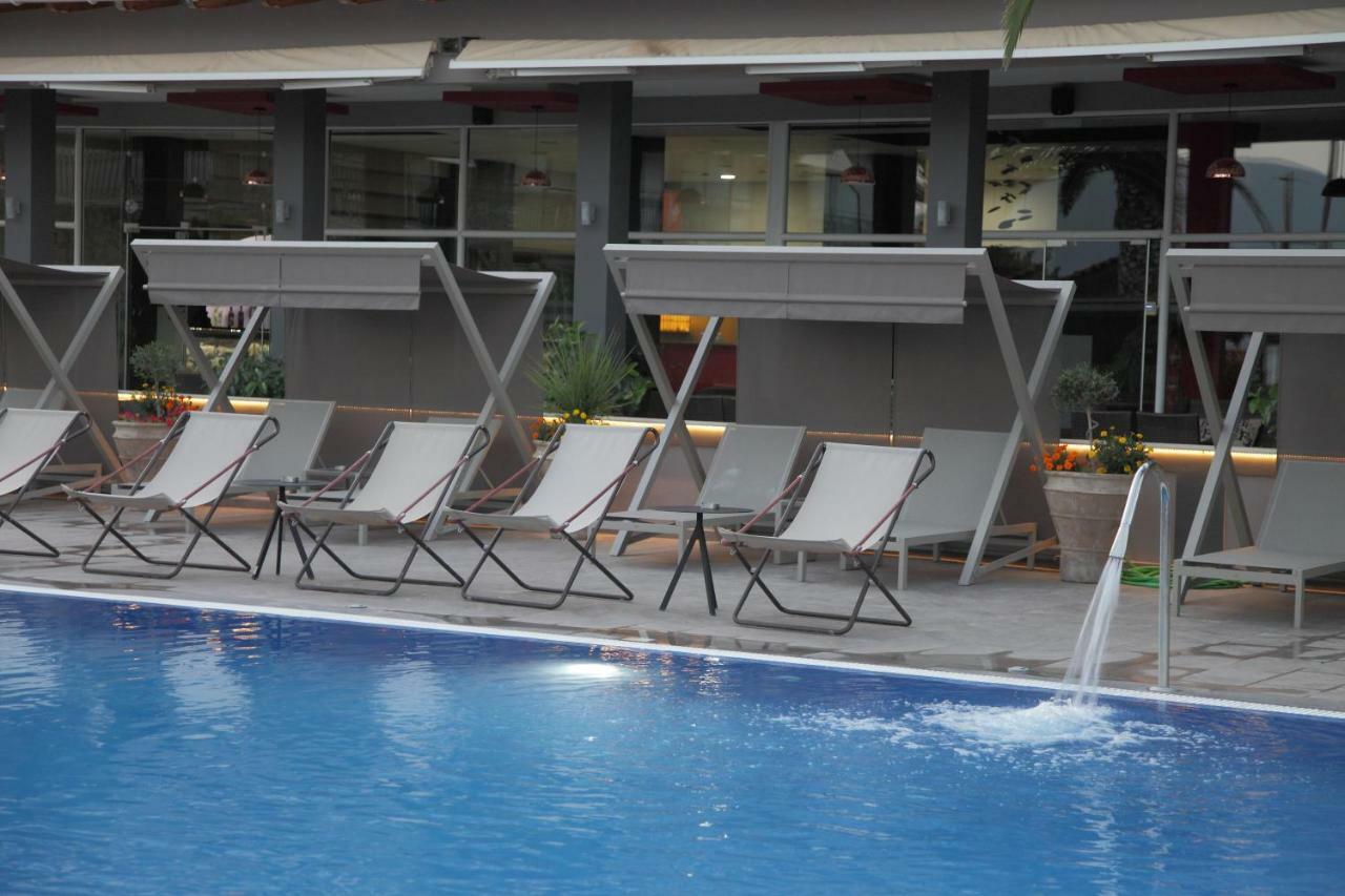 Evvoiki Akti Hotel Politika Bagian luar foto